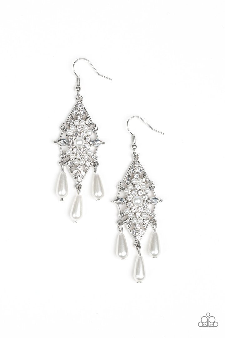 MAJESTIC MOOD  - WHITE Earring