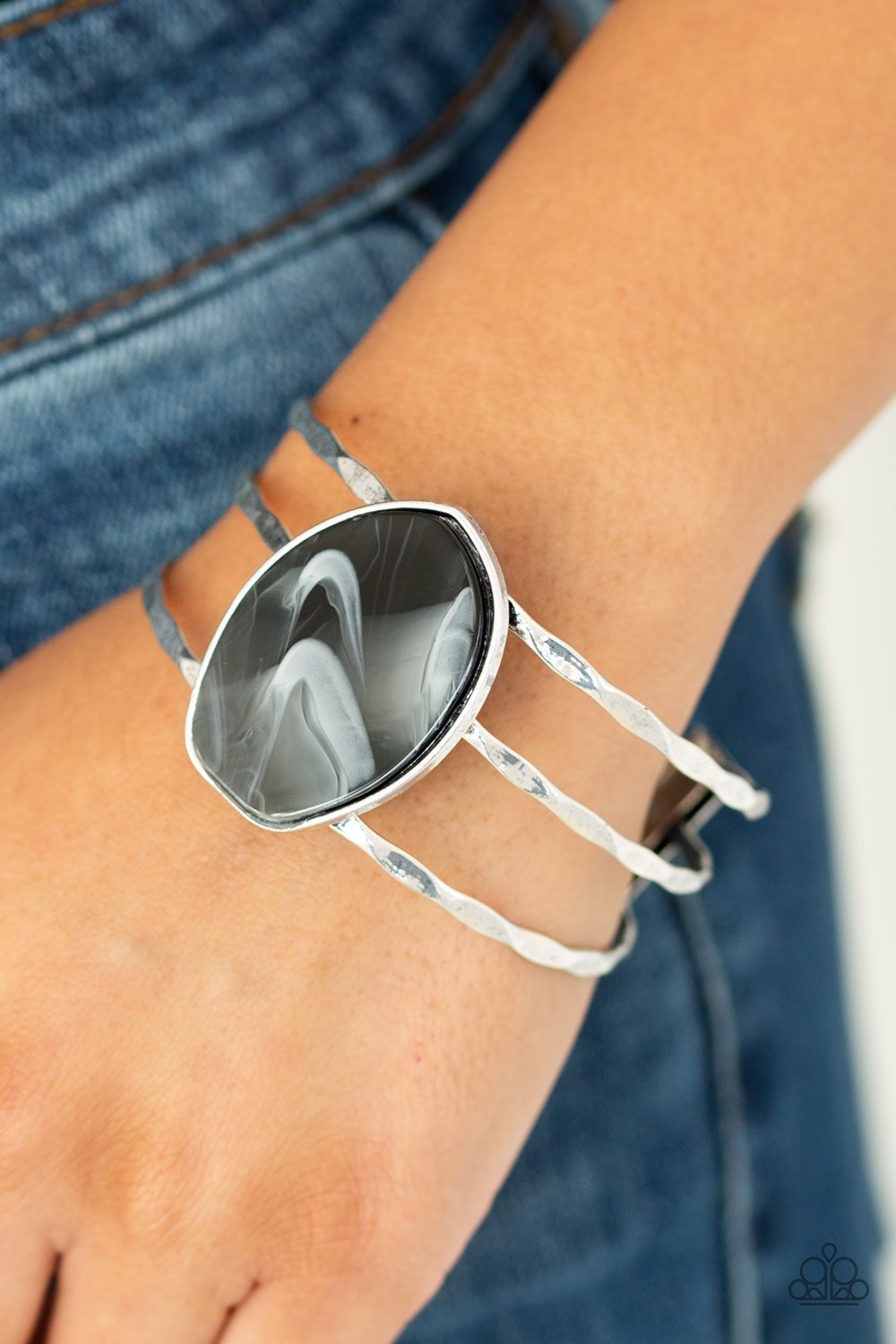 Canyon Dream - BLACK.  Bracelet