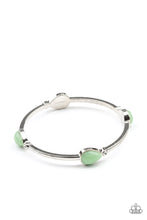 Load image into Gallery viewer, Dewdrop Dancing - GREEN  BRACELET
