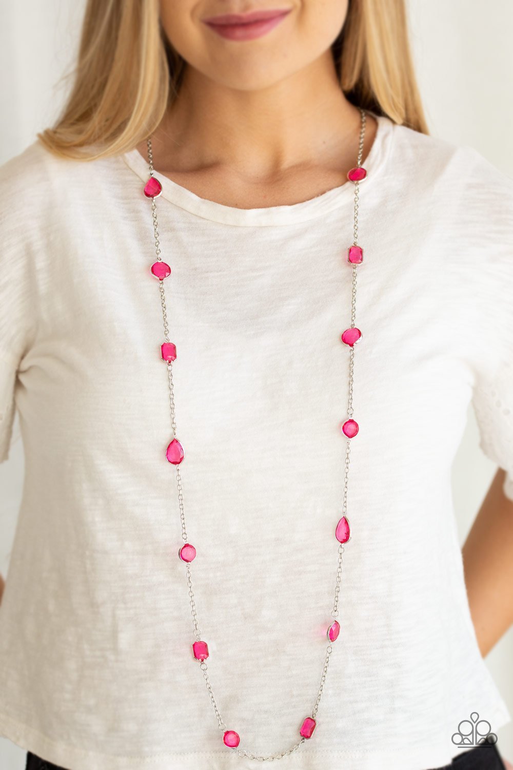 Glossy Glamarous - PINK  Necklace