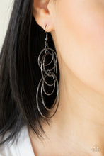 Load image into Gallery viewer, I Feel Dizzy -BLACK   Earring
