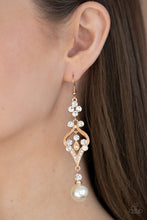 Load image into Gallery viewer, Elegantly Extravagant -Gold Earring
