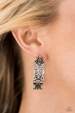Load image into Gallery viewer, Laurel Wreaths - Silver Earrings
