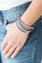 Load image into Gallery viewer, Fashion Fiend -Blue BRACELET
